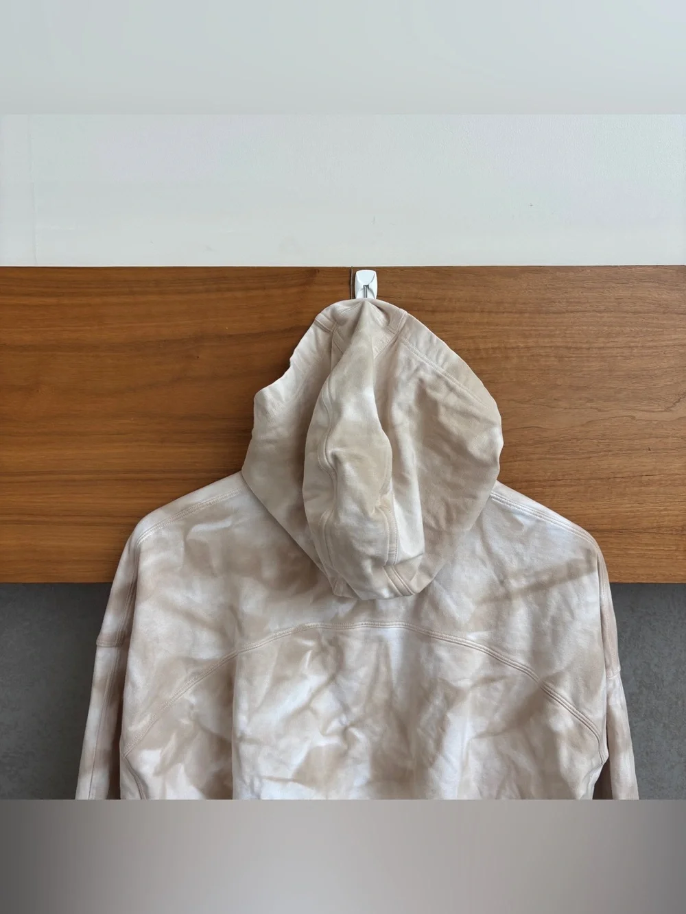 Lululemon LA AIl Yours Bubble Hem Hoodie, Size S